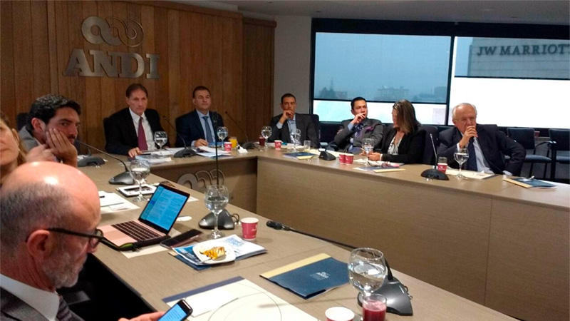 Directivos de la ANDI socializaron con viceministro Baena investigación sobre retos y sostenibilidad de las empresas en Colombia